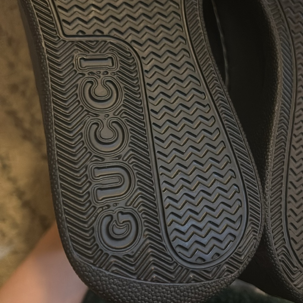 Gucci Women's GG Supreme Chelsea Boot - Picture 11 of 15